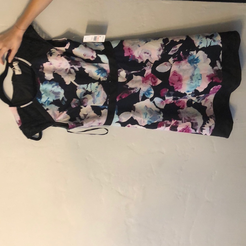 Jessica Simpson Brand new dress! Trade available!